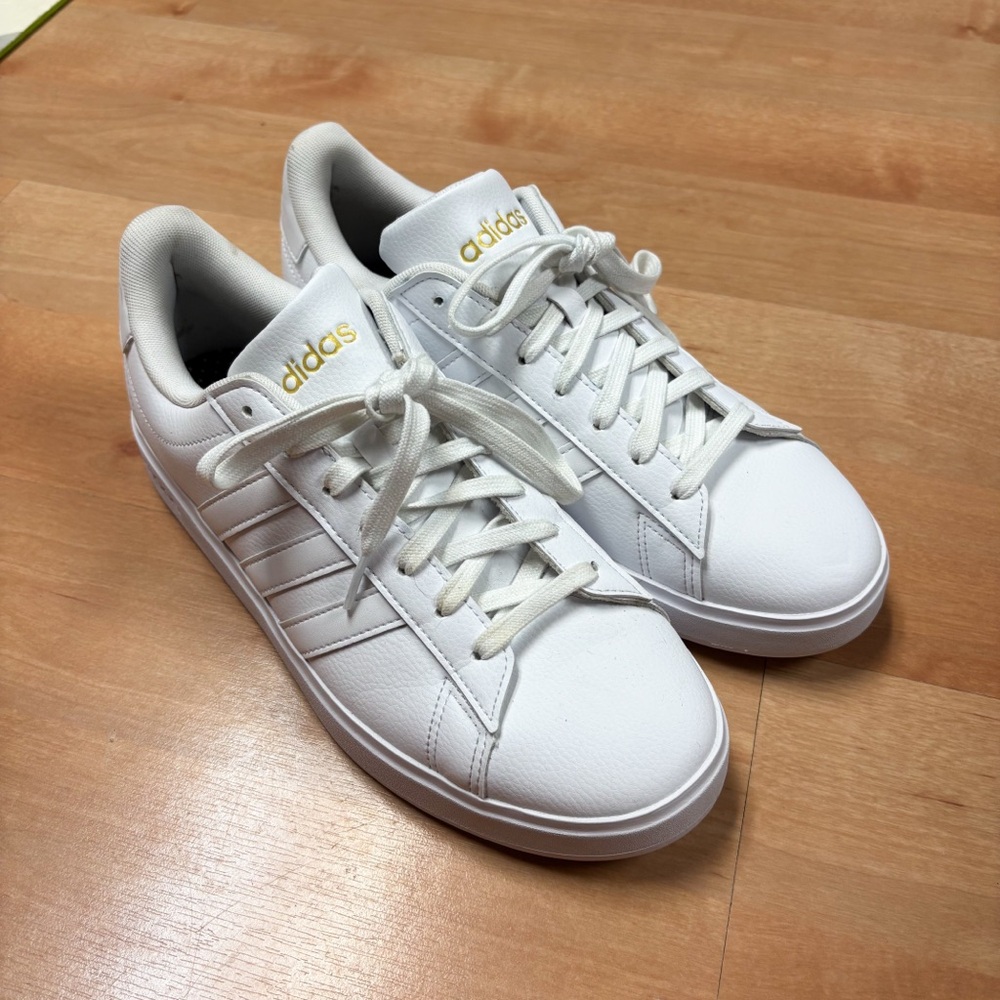 Adidas White Grand Court Cloudfoam Lifestyle Casual
Sneakers Womens 10 - Picture 2 of 12